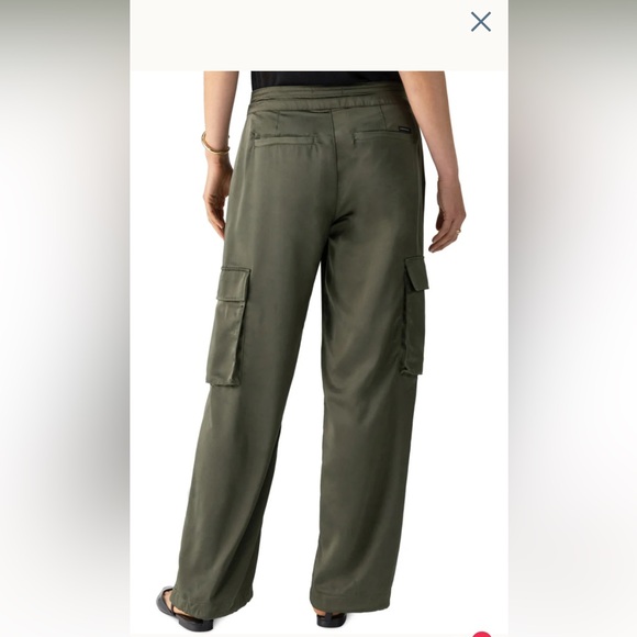 Sanctuary Dark Olive Cargo Joggers - Picture 2 of 3